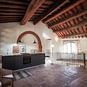 La Fabbrica Bed & Breakfast Calci